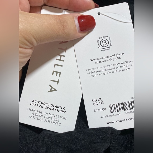 ATHLETA Altitude Polartec Half Zip Sweatshirt // Black #427880 - Picture 12 of 12